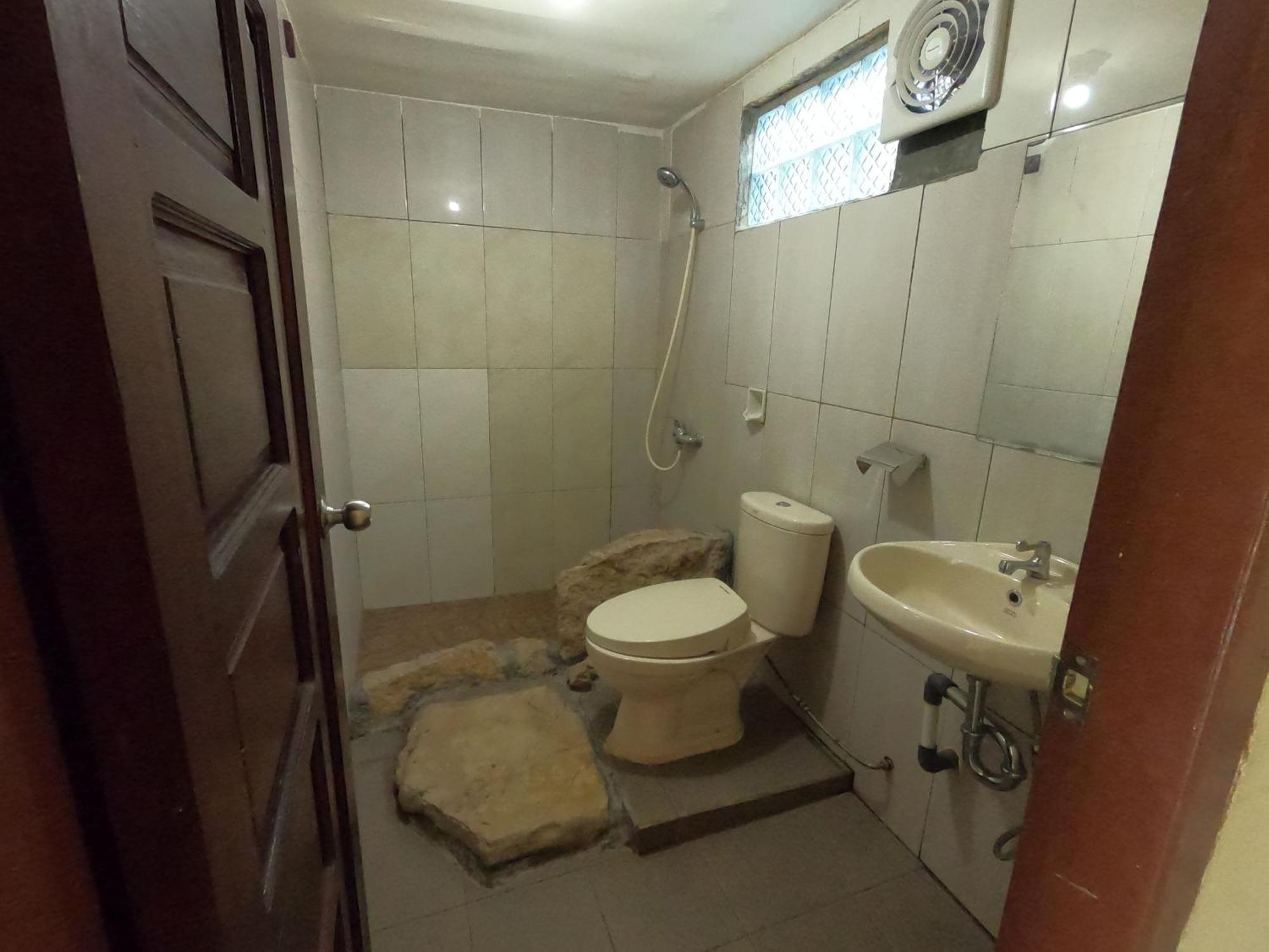 Pias Poppies Hotel Rantepao Habitación foto